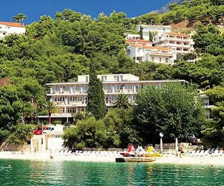 Dubravka 3* Baska Voda
